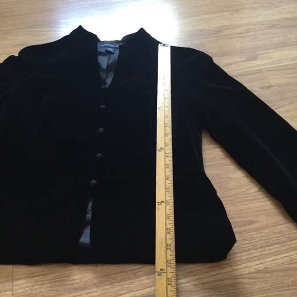 Ann Taylor Silk Blend Velvet Jacket Button Down Size 4 EUC - Picture 9 of 11